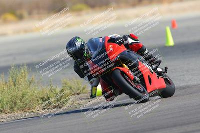 media/Oct-16-2022-TrackXperience (Sun) [[236a00b5b6]]/Group 3/session 3 skid pad/